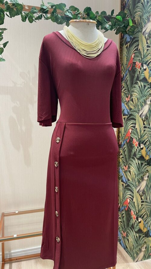 Vestido Midi Canelado com Manga e Fenda